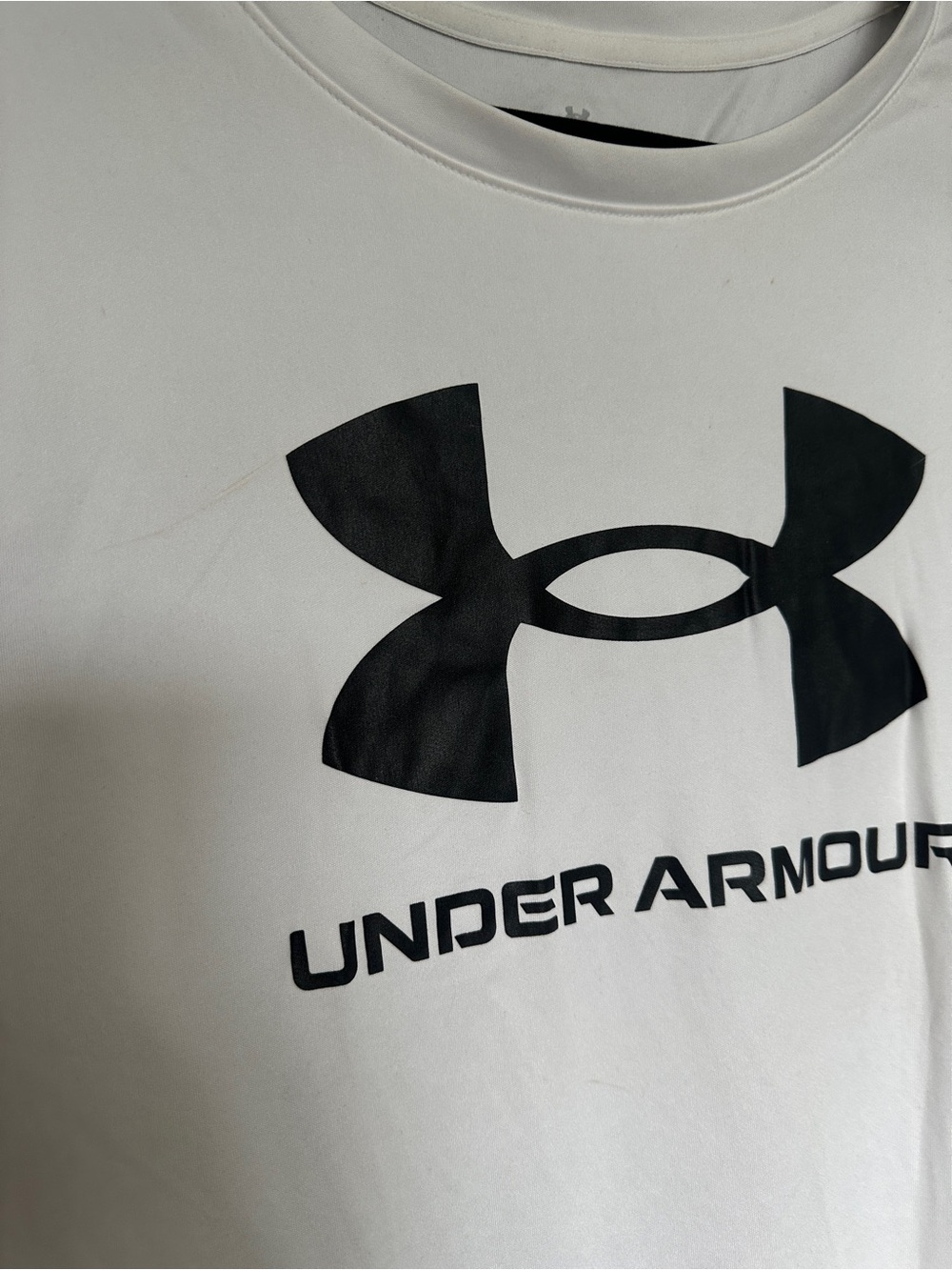 Under Armour women’s White Performance Logo T-Shirt - Picture 3 of 4
